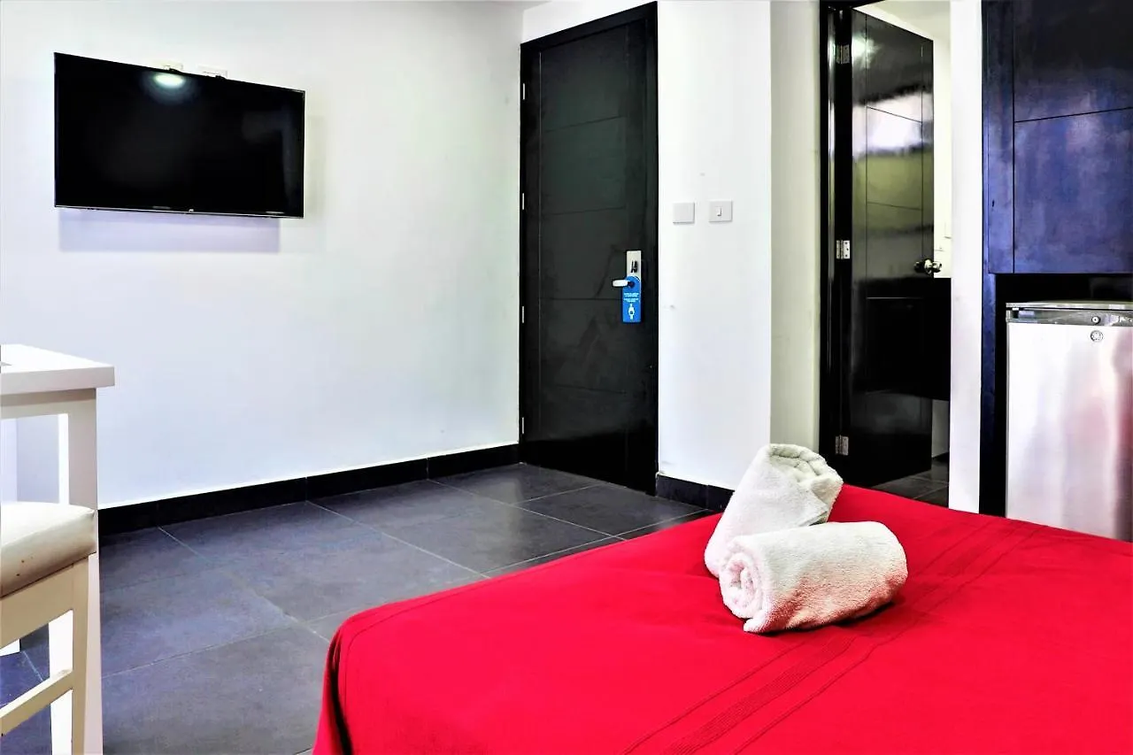 Hotel Colonial Playa Del Carmen 3*,