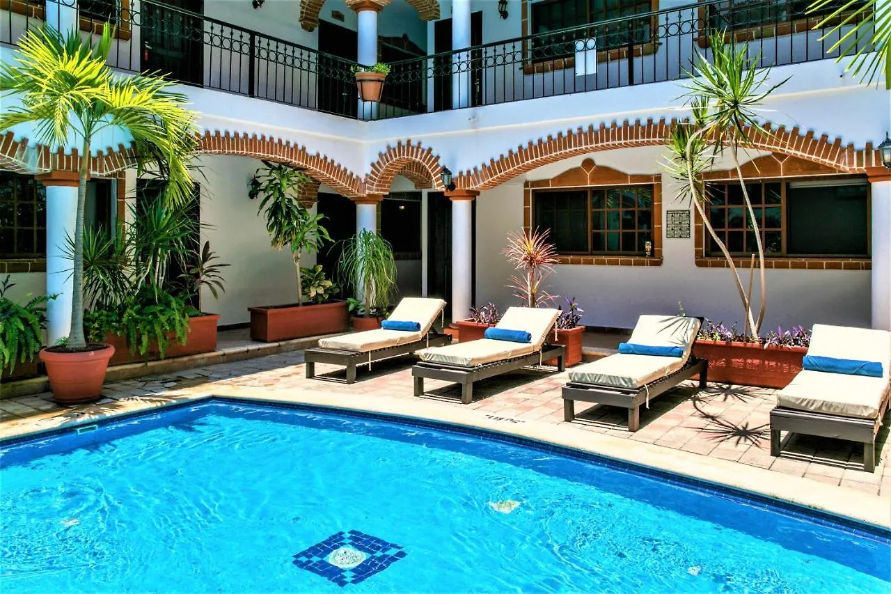 ***  Hotel Colonial Playa Del Carmen Mexico