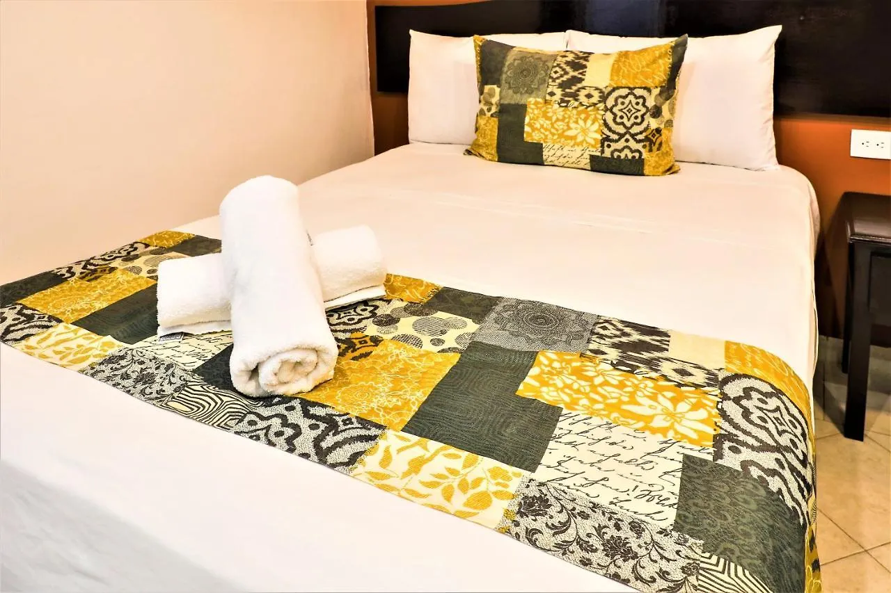 Hotel Colonial Playa Del Carmen