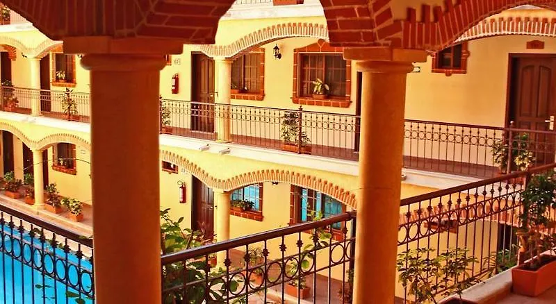 Hotel Colonial Playa Del Carmen