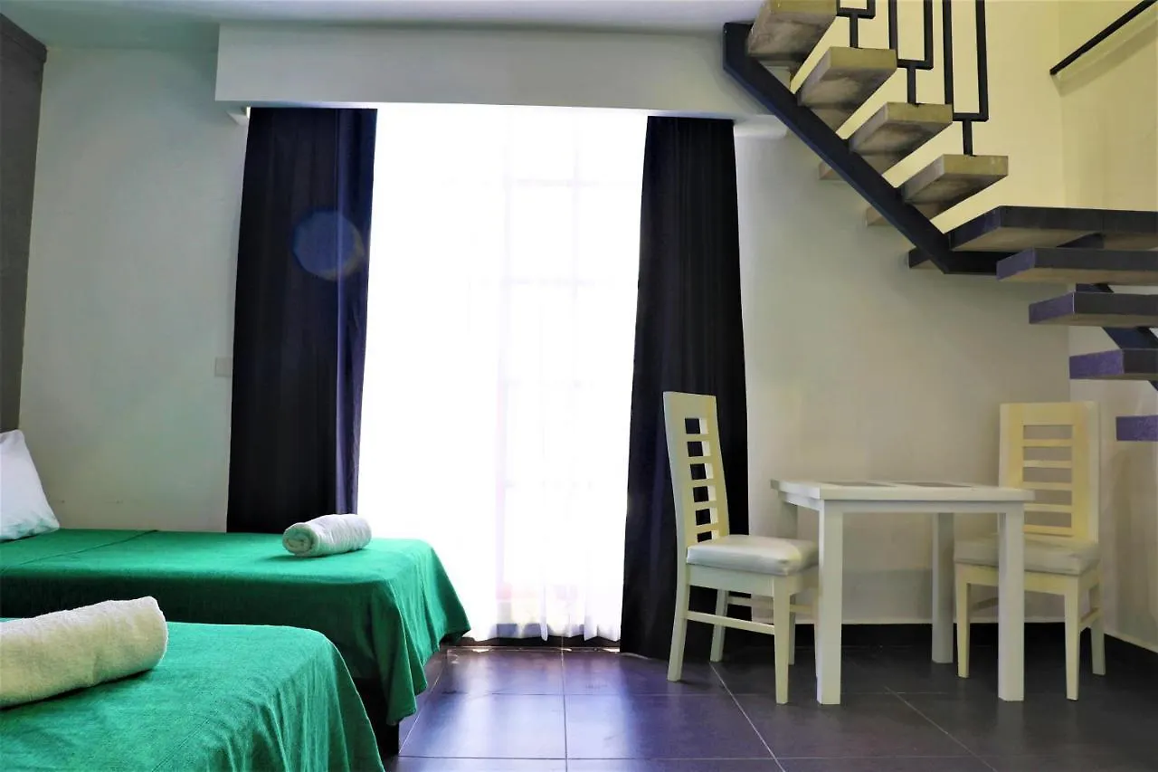***  Hotel Colonial Playa Del Carmen Mexico